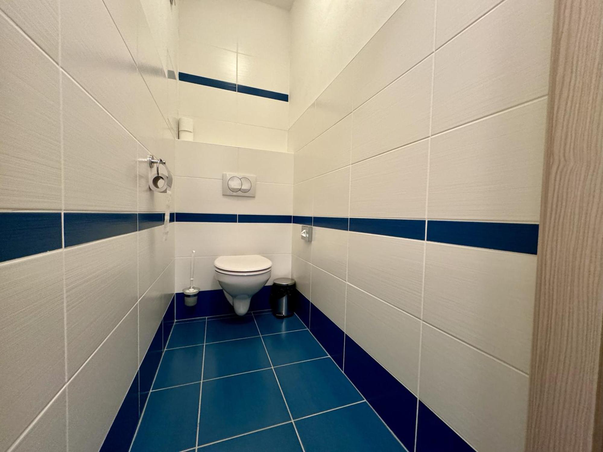 Ve Meste Apartment Velesin